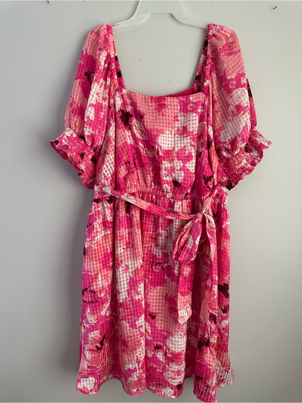 Pink floral mini dress short sleeve lane Bryant size 20 2X 2XL summer